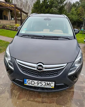 samochody osobowe Opel Zafira cena 52000 przebieg: 226000, rok produkcji 2016 z Piława Górna